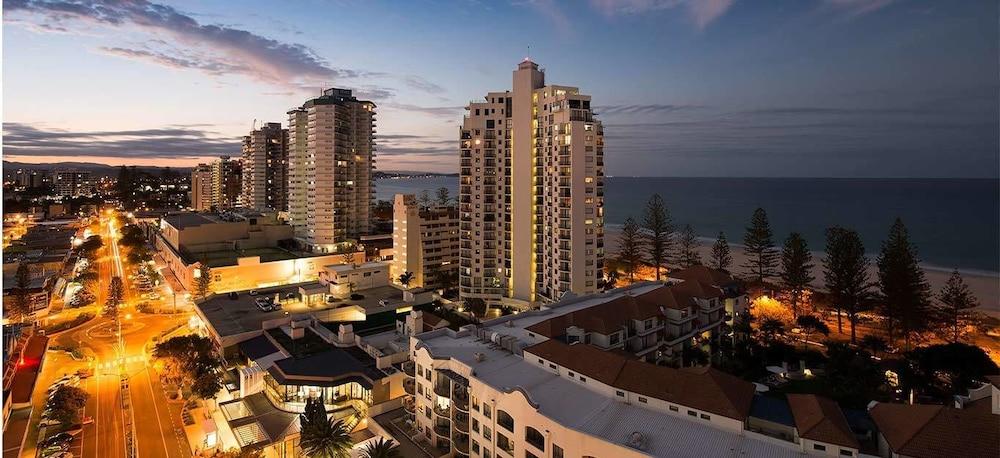 Beachcomber International Resort Coolangatta Екстер'єр фото